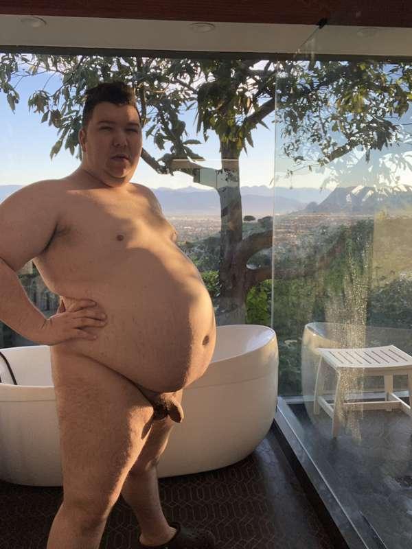 Nude weigh-in 
