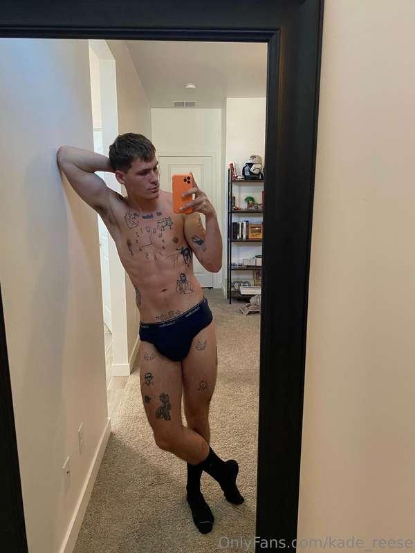 Like this post is you’d let me stretch you out😋😉