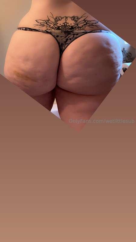 wetlittlesub image #1