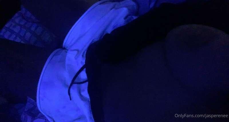 🦋