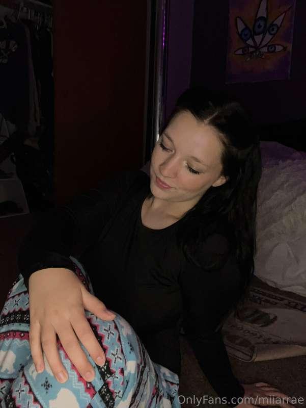 Feelin cute in my pajamas 🙈