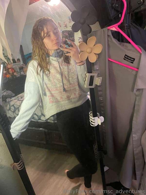 HAPPY HOLIDAYS FRIENDS!! I ended up getting sick so took a s..