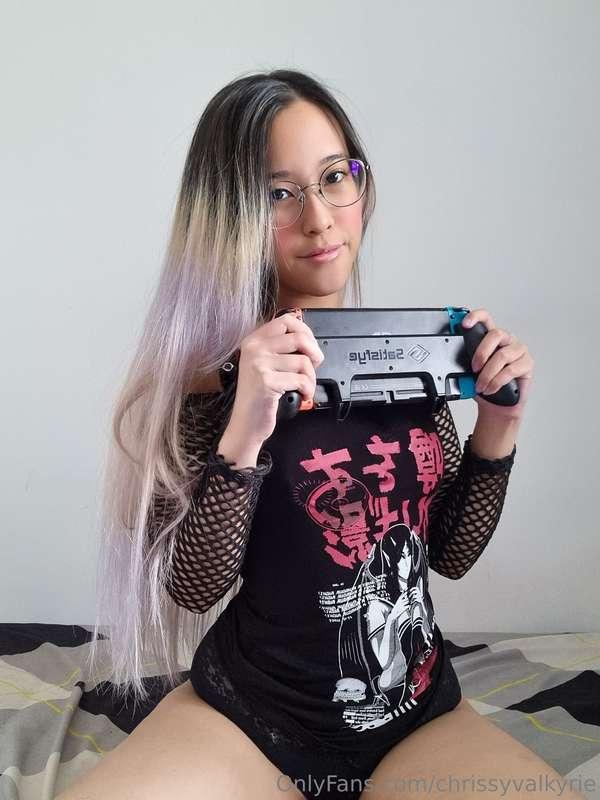 chrissyvalkyrie image #0