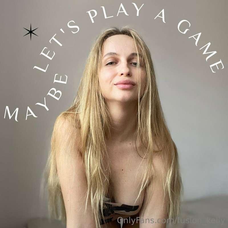 I'm waiting for you in the DM, text me ( ❤ ) and I'll tell y..