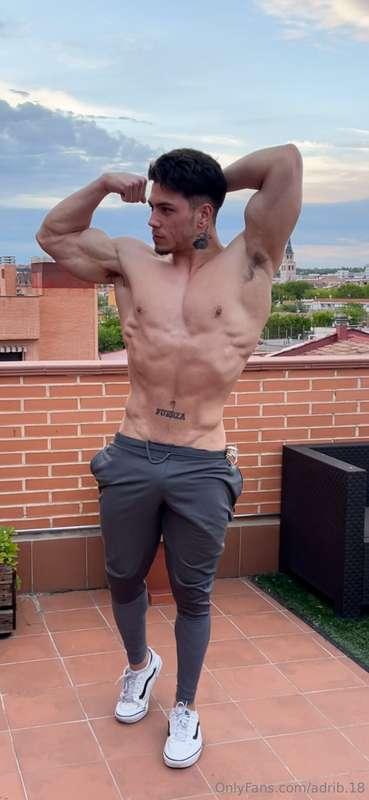 Que prefieren? El Adri de antes? O el Adri de ahora?🔥