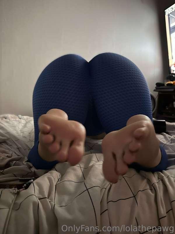 My ass + TikTok leggings