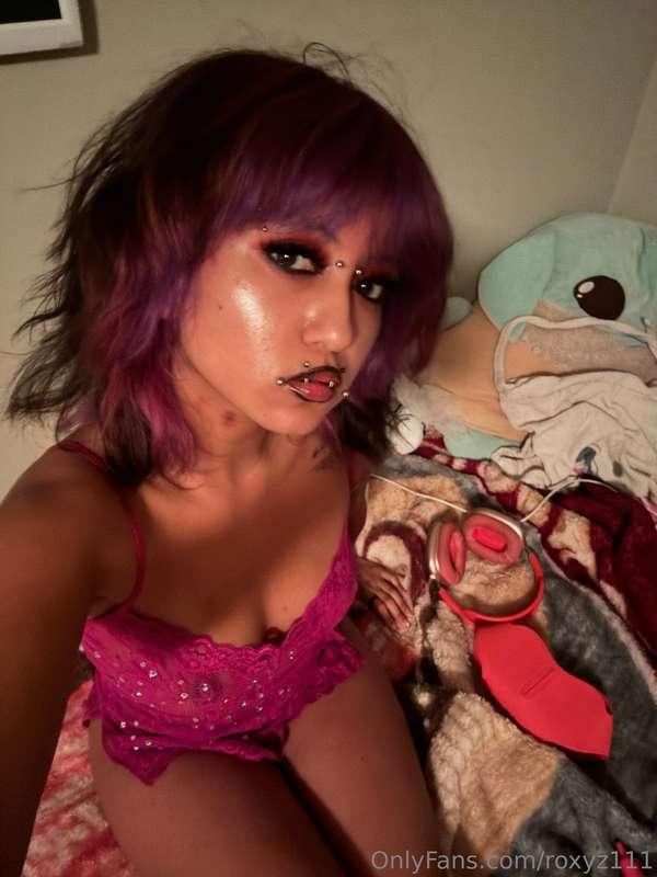 roxyz111 image #0