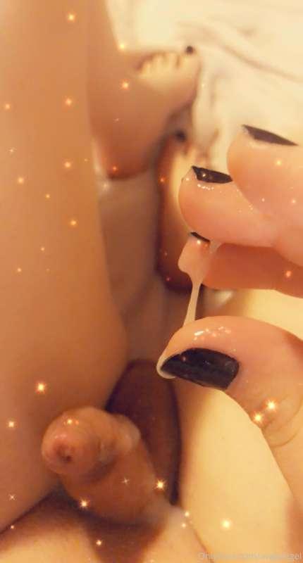 My cum is so pretty✨💦