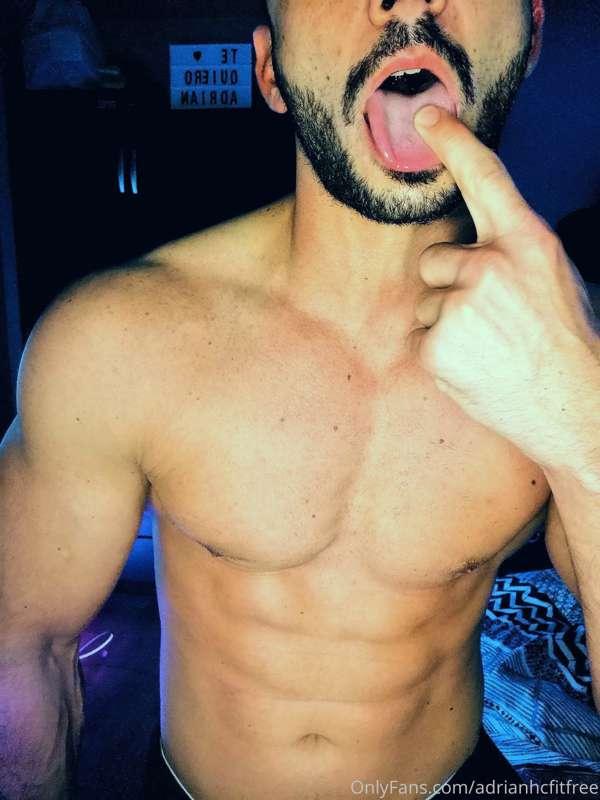 👅👅👅👅