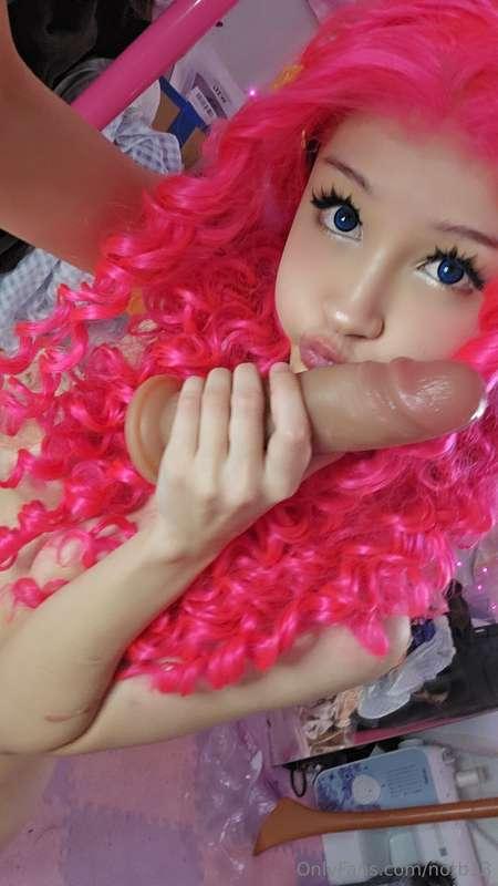 HEHE CHICKEN PINKIEEEEE kind of a silly cosplay but i still ..
