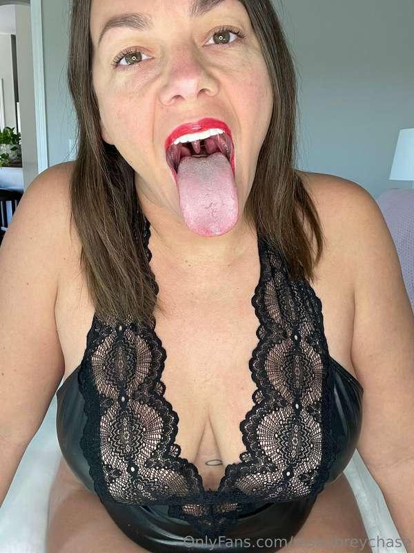 🖤💋