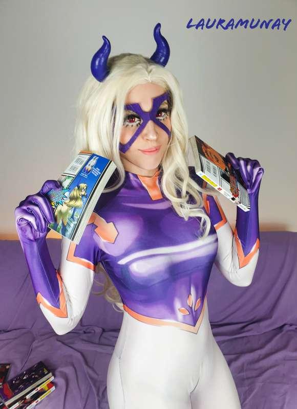 Next month spicier cosplay set will be: