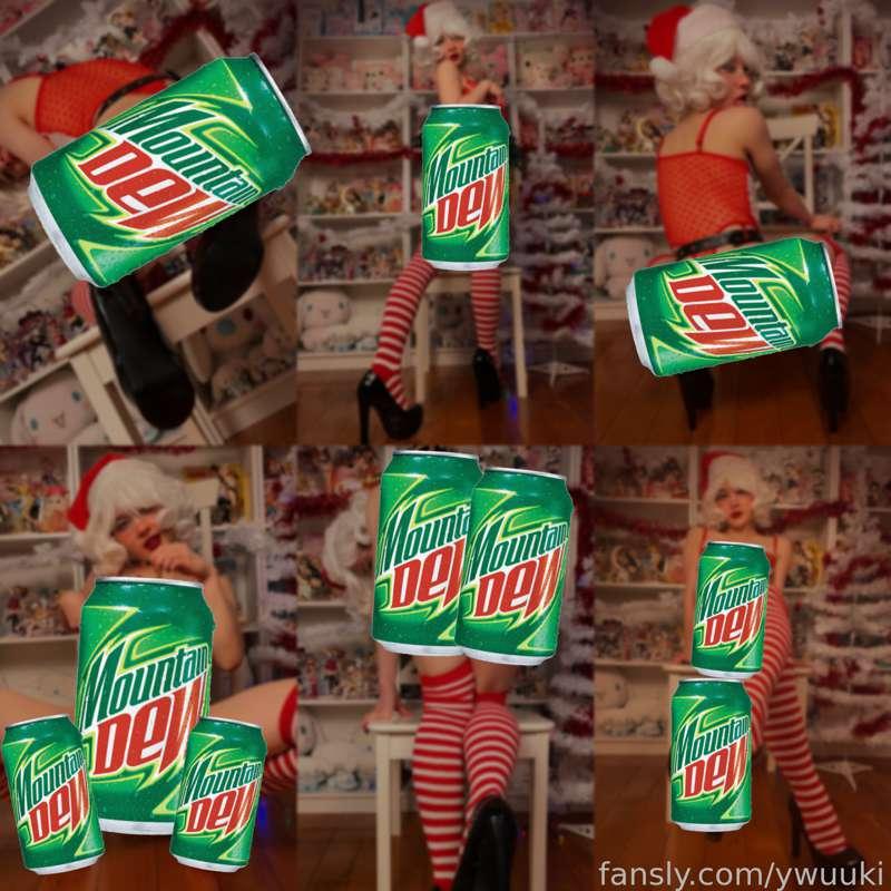 🎁🎄 𝐃𝐎𝐌𝐌𝐘 𝐌𝐎𝐌𝐌𝐘 𝐌𝐑𝐒 𝐂𝐋𝐀𝐔𝐒 𝟑𝟗 𝐏𝐇𝐎𝐓𝐎𝐒 🎄🎁

*it's christmas eve and santa claus has left mrs claus on her lonesome. she calls you into her den: this year, you're at the top of her list to check. now mrs clause wants to show you something that's both naughty and nice. she senses how nervous you are, and tells you to just follow the mistletoe. she first dangles the mistletoe above her head, then lowers it further and further...* 

UGH im sorry im late but i was travelling and i didnt really want to edit photos of my ass next to people on the plane. just pretend its still christmas eve ok thank u

this set has a few dominant feet / shoe / sock worship focused shots, but don't worry if that's not your thing because there's plenty of ASS too. i'm talking mrs clause BENT OVER in DOGGY STYLE teasing her BUTTHOLE

this body suit is actually way too big for me so i ended up revealing more than i meant to lol (i mean BUTTHOLE and PUSSY LIPS) whoops i probably should have worn panties underneath but it's more exciting and daring that way. it's completely sheer too and i'm only wearing gold pasties underneath hehe

𝐭𝐡𝐢𝐬 𝐬𝐞𝐭 𝐢𝐧𝐜𝐥𝐮𝐝𝐞𝐬:
🎁 full face! slutty faces and glasses
🎁 booty, thighs, boobs, and feet focus
🎁 intense butthole and pussy lip tease
🎁 seethrough lingerie, socks, and heels
🎁 dominant lowdown angles and poses

as always, i'm releasing this set with a discount first and i'll up the price later. so unwrap this present i got for you tonight!! (sorry im a bit late lol but its still december right)

you can also tip for extra photos if u wanna see more hehe :3