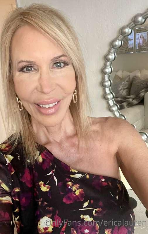 It is sexy to feel positive. 🥰