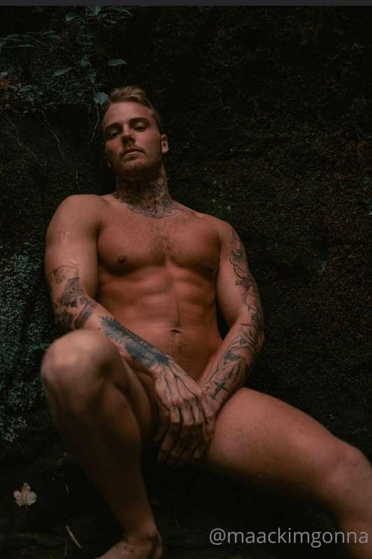Hey everyone, don’t forget to check out my subscription page..