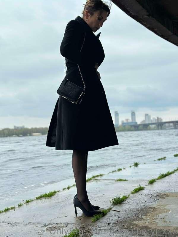 Dominant or Submissive? Which role would you consider me mor..