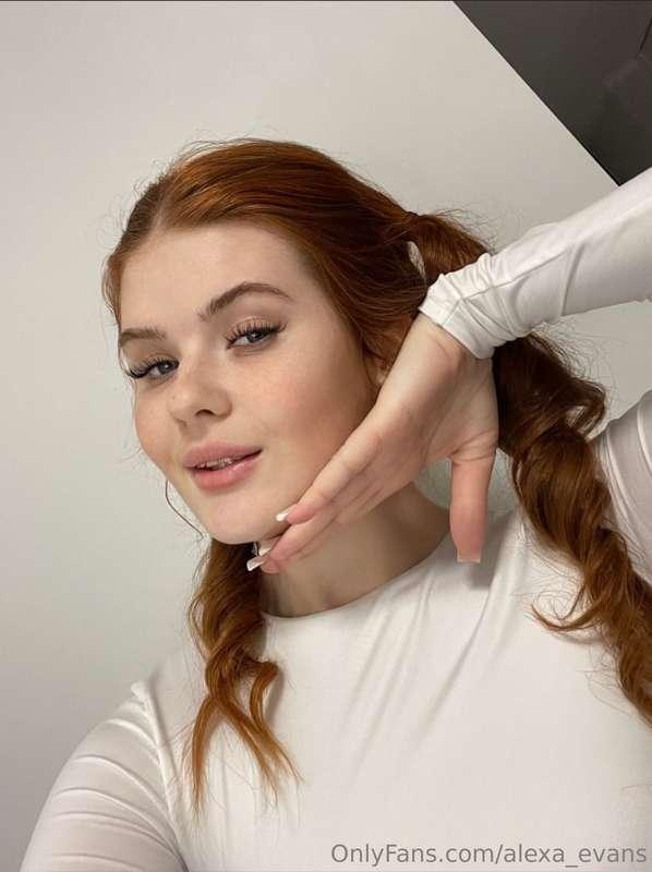 Cutie redhead @skarlet_me is waiting for you on her page for..