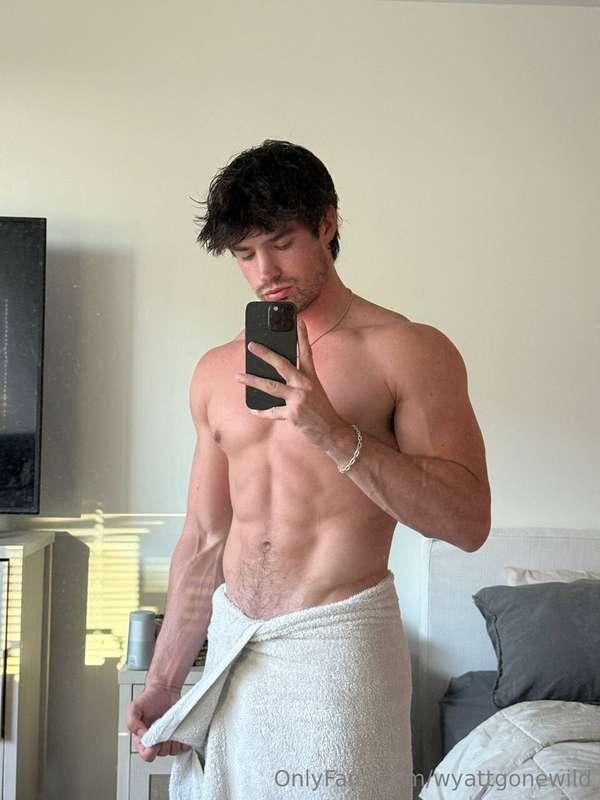 Who’s still up? 👀
