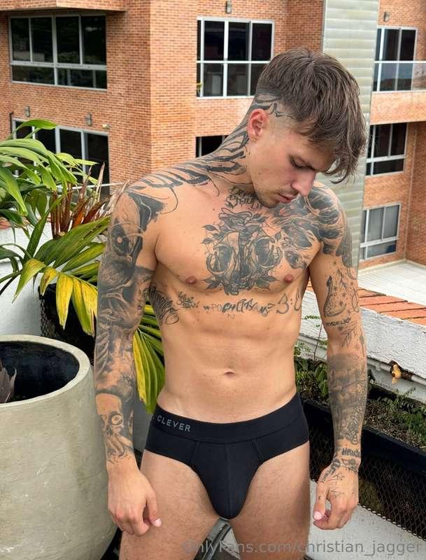 Do you like to be dominant? 🤔