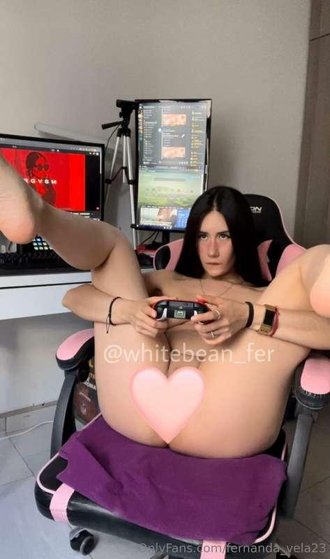 fernanda_vela23 image #1