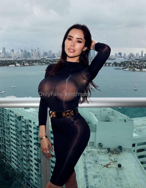 You'd love to fuck me with a view like this wouldn't you 🤤