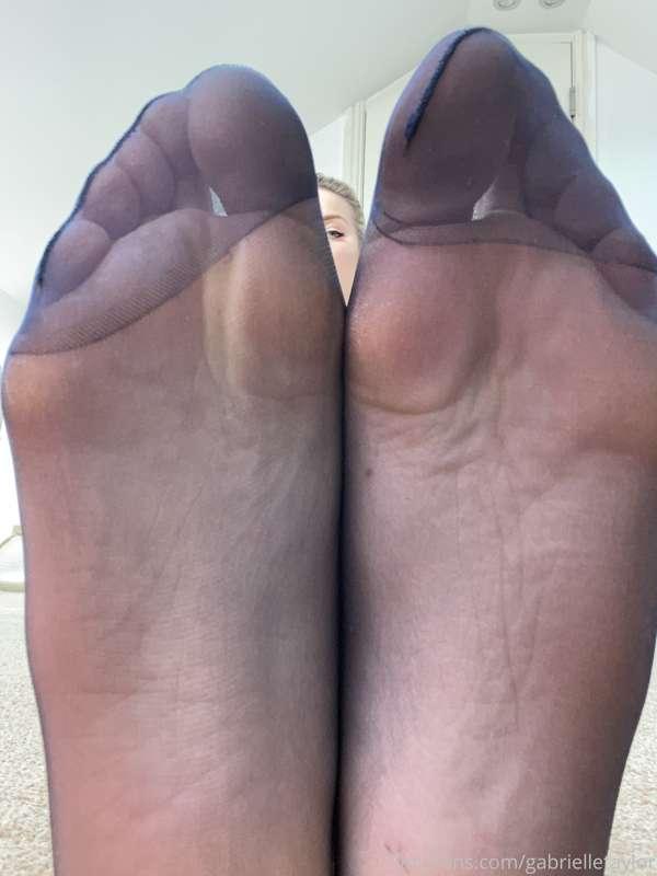 NYLON SOLES DAY