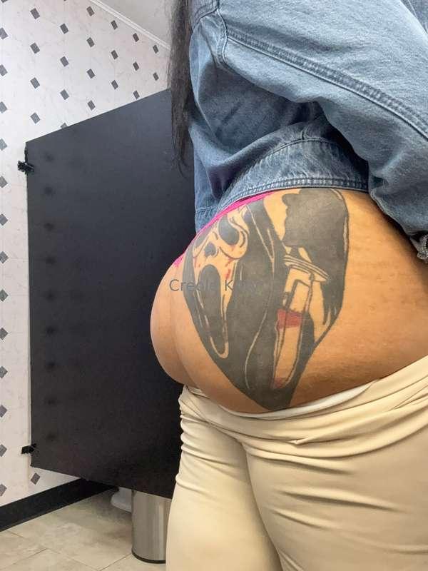 This this fat ass 😘