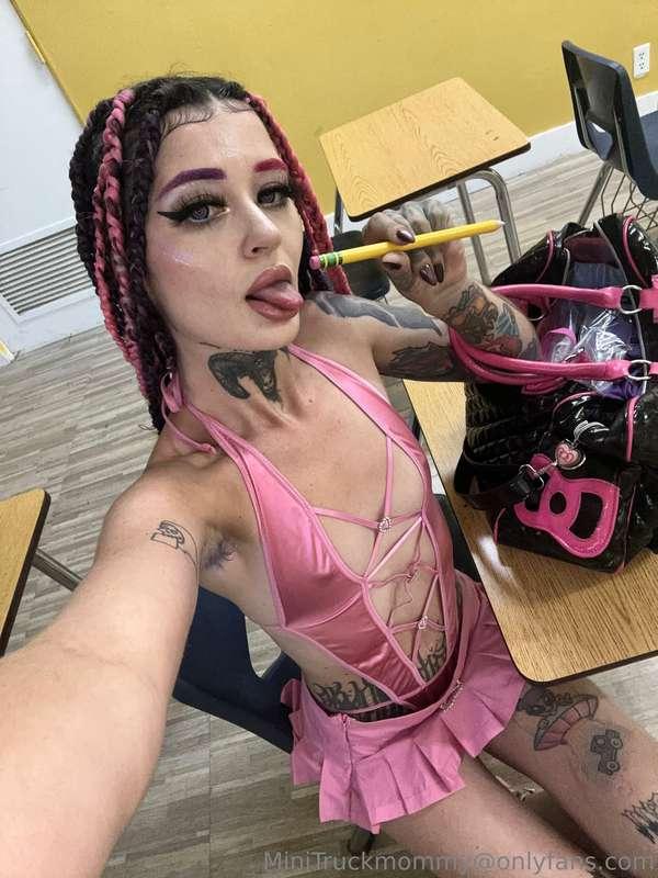 POV 📚✏️ naughty girl sits on your face 😳Yeah I know you've b..