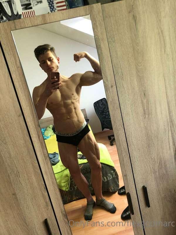 Absolutly peeled to the bone 😈