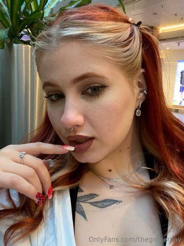Any fun plans for the upcoming weekend? 💕