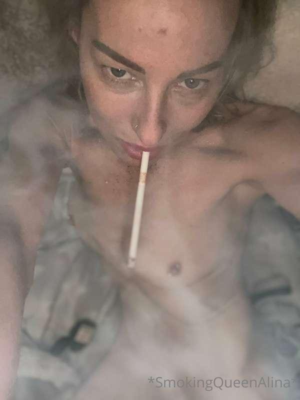 An after Sex cig🤤