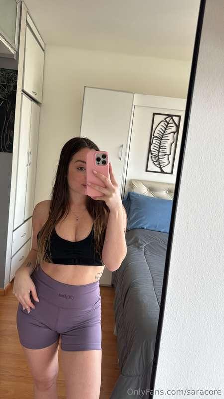 Breaking a sweat… or just making you sweat? 👀🤭