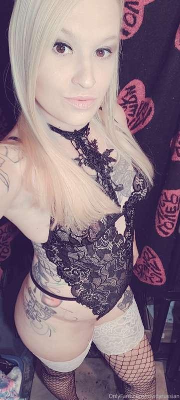 I've really been digging the blonde lately, compared to the ..
