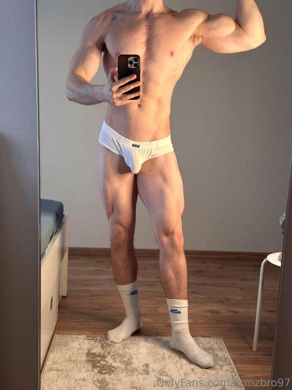 armzbro97 image #5