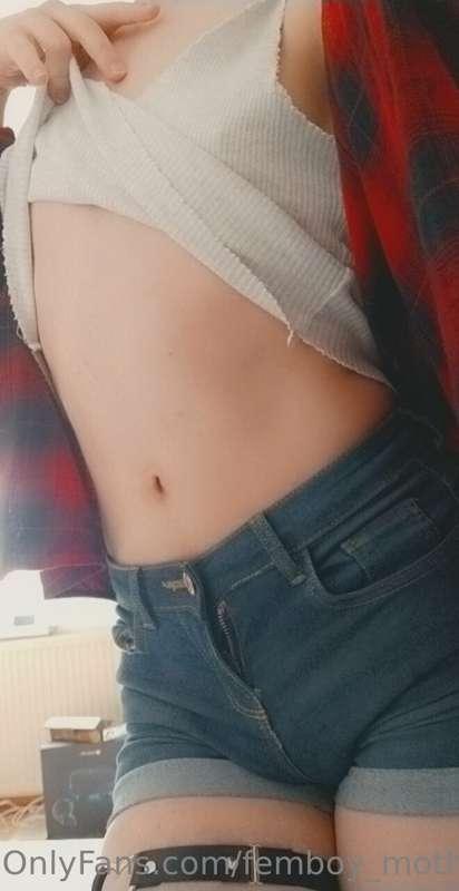 femboy_moth image #1