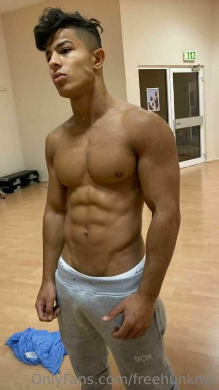 Would love to get your rate about this shape 😈