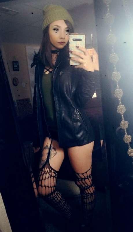 GIRLFRIEND EXPERIENCE ONLY $100 FOR ONE FULL WEEK 👩🏼‍❤️‍👨🏼

..