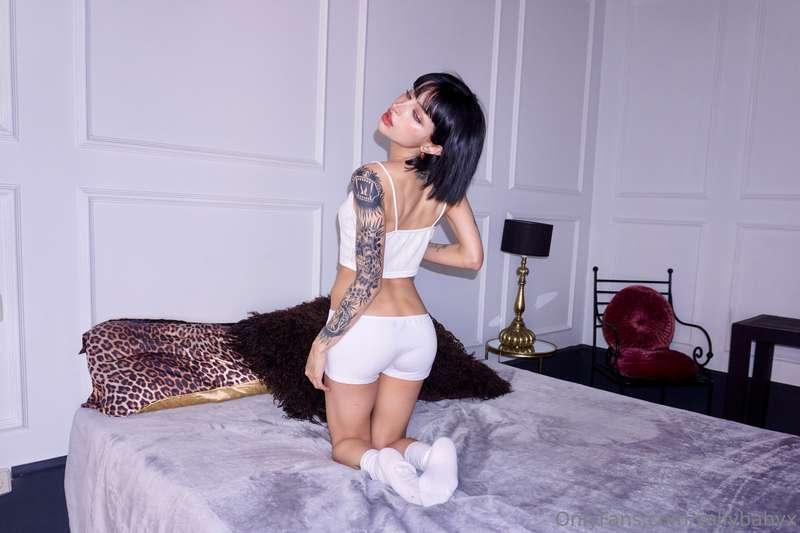 ¿Me ayudas a deshacer la cama? 😘
...
Will you help me unmake..