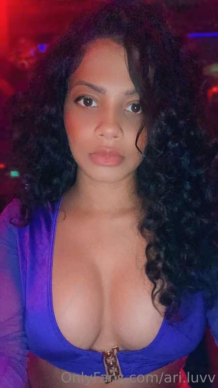 Come wish me a goodnight ❤️