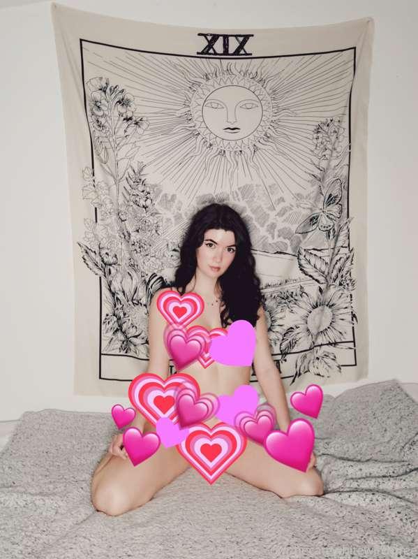 Hi hi💗
Don't miss this new set I'm posting on my premium pag..