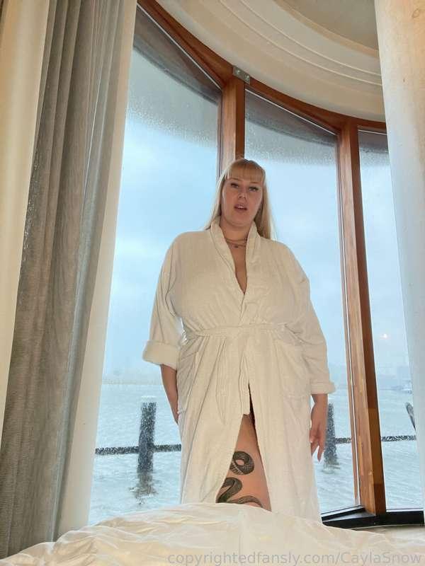 looking for some fun ? I’m online now 🤩

#blonde #ass #thick #tits #boobs #pussy #bigboobs #fatass #chubby #bbw #tattoed #german #fyp