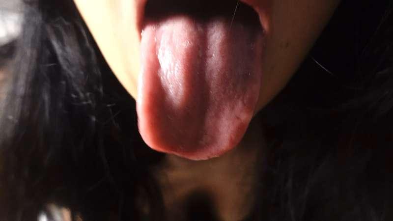 Put your c* on my tongue 😜 