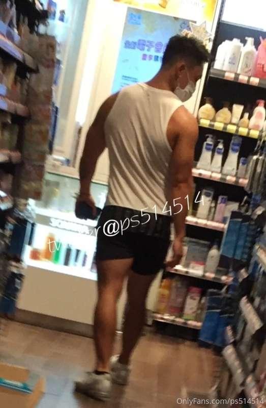 你想要邊個系列🤤口罩正男篇4☺️ 好掛住夏天🙈跟住d大隻仔