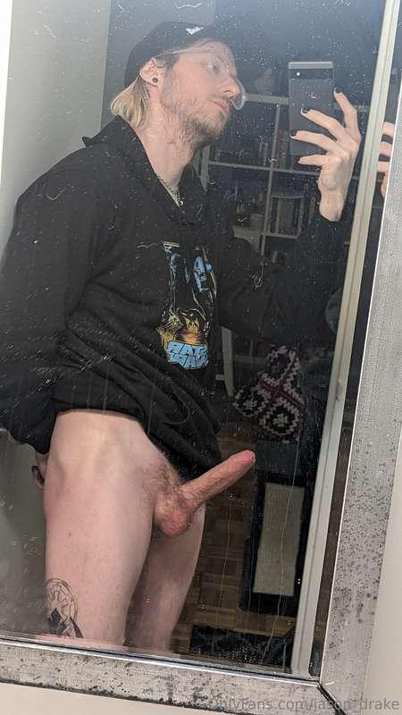 I'm still dealing with computer issues, so the better conten..