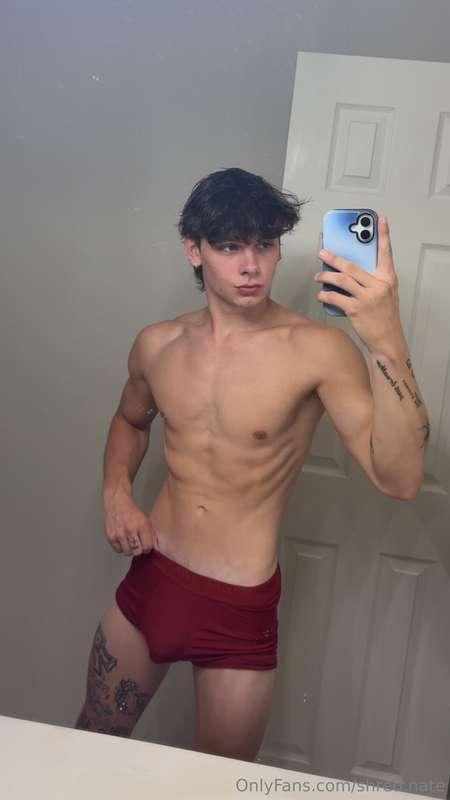 Horny AF rn 😈😈