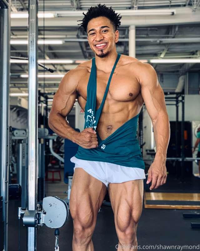 We smashed our chest session today. 😈
Would y’all like to se..