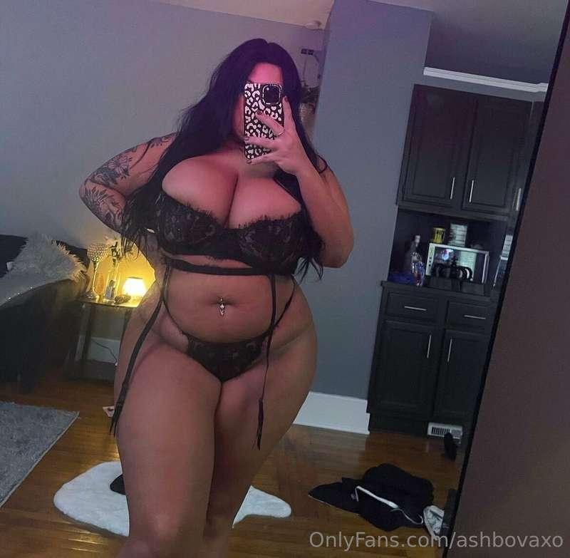 Are you gonna come over or what? 😈👀