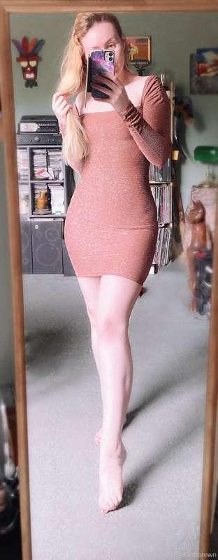 No nude or insinuating pic today! 😜 just me trying on a new ..