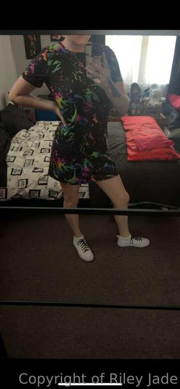 Wanna see what’s under? 😏