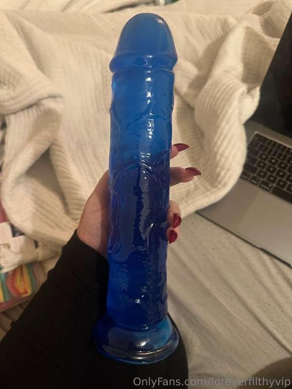 😬😬 My new toy. Live Streams are about to get weird 😬😬